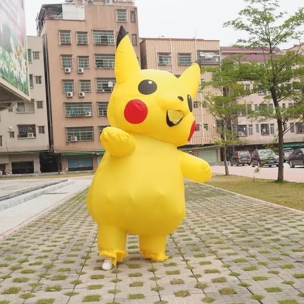 Gul Oppustelig Pikachu Maskotdragt Anime Cosplay
