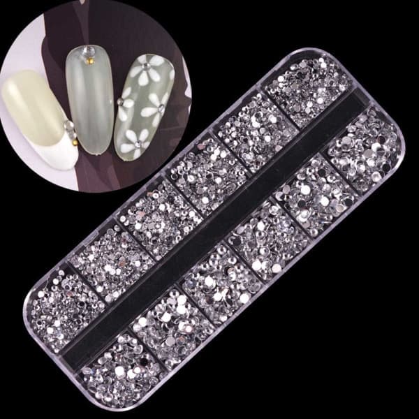 2000 Strass Nageldekorationer Kristall - Olika Storlekar i Askgrått
