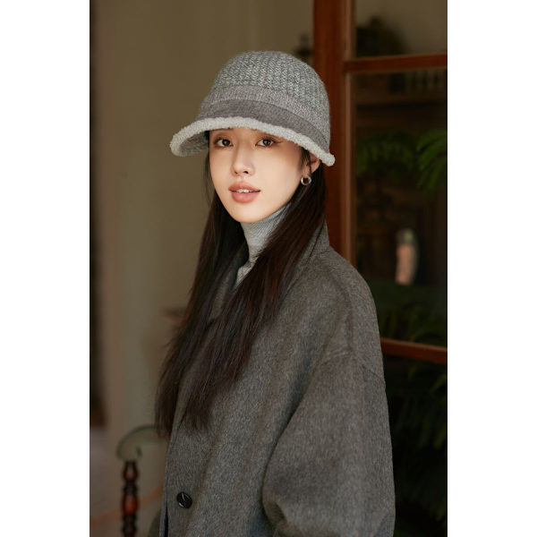 Warm and Cold-Resistant Earmuff Women's Cap, Grey