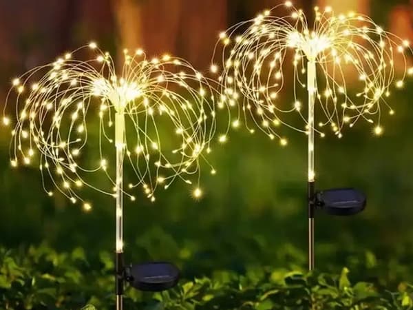 Solar LED fairy light on spike 250