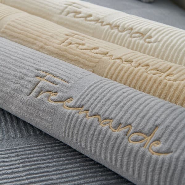 Vaskbare Chenille Sofatrekk Sklisikre 1 2 3-seters Sofatrekk for Seksjons- L-formet Sofa i Melkefleece Beige