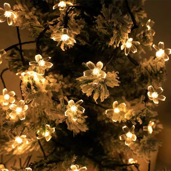 6,5 m varmhvit vanntett LED-blomsterlysslynge, eventyrlys