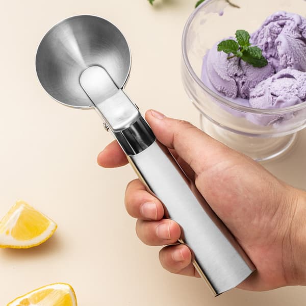 Isspade med knapp i rustfritt stål 4,5 cm kuler