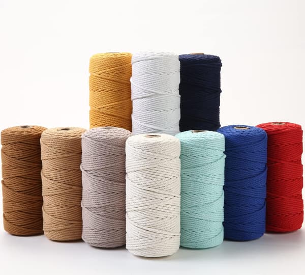 Makramégarn 3mm x 100m Premium Bomull Makramé Tau, 4-trådet Tvunnet Mykt Bomullstau, Et av de Mest Perfekte Materialene (Beige)