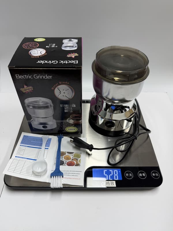 220V Elektrisk kaffekvern Linfrø Nøtter Pepper Krydderkvern Rustfri Mikser (300W Åtte blad)