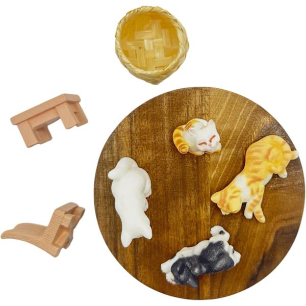 7 STK Katteharpiksfigurer 7 STK