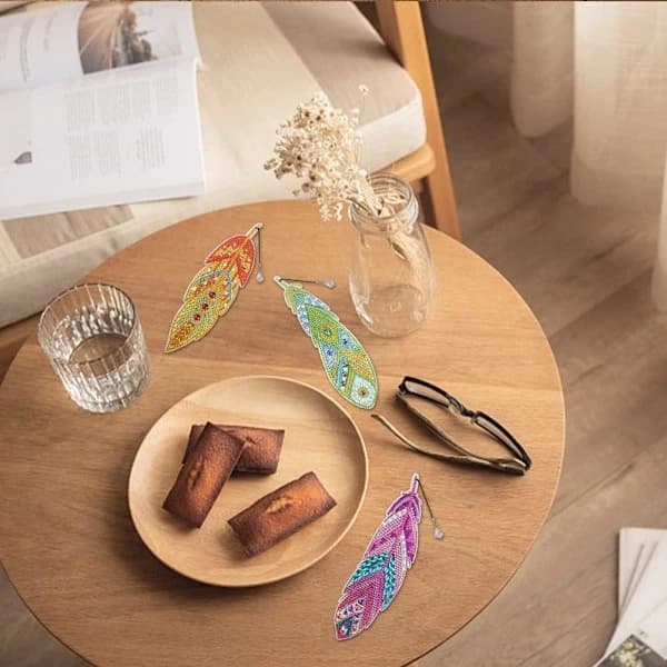6 stk 5D Diamantmaleri Bogmærke Fjerform Rhinestone Bogmærker Fuld Bore Krystal DIY Maleri efter nummer Broderi til Kunsthåndværk Gave