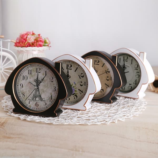 G52 Retro European Nostalgic Alarm Clock Room Decoration Silent Clock (Black)-FA6-