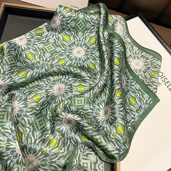 100% Mulberry Silk Women's Scarf/Shawl, Green and White Floral Pattern