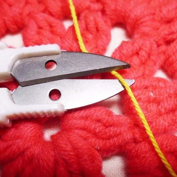 Sewing Thread Cutter, Versatile Scissors with Safety Cap, for Cutting Threads, Portable Scissors for Small Plants