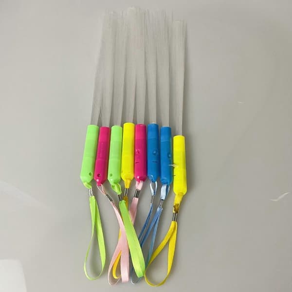 Glow Sticks Festutstyr – Selvlysende lysende pinner, kompatible med påske, karneval, bryllup, bursdag, camping – 10\" varm rosa (1 stk)