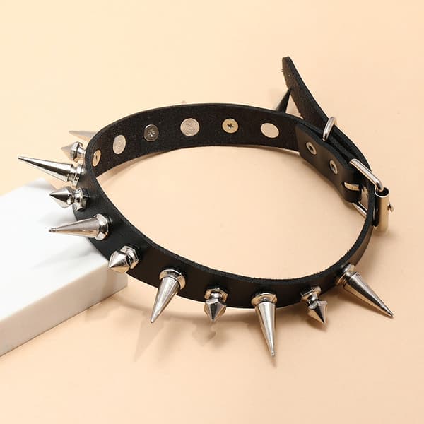 1 stk Kvinne Mann Kul Punk Choker Gotisk Goth Spiss Hjerteform B