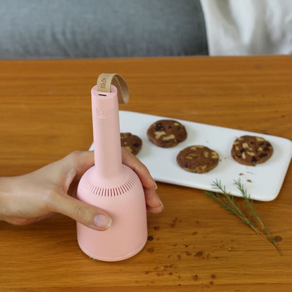 Portable and Convenient Electric Vacuum Cleaner for Home or Office Triomphe (Pink)