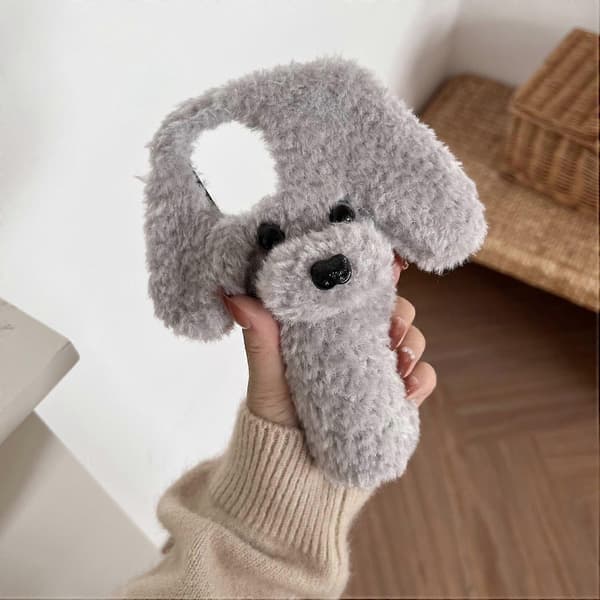 Til iPhone 15 Pro Cover Sød Bamsehund Fluffy Blødt TPU Vinter Telefoncover - Grå