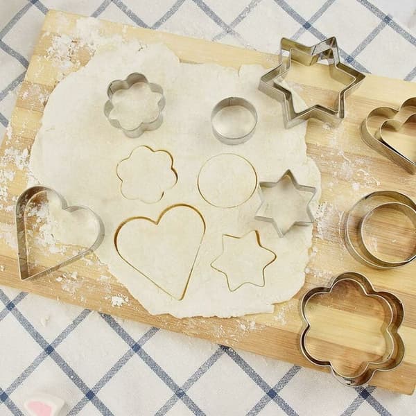 Sæt med 12 kageforme, metal kageforme, kageform i rustfrit stål, fondantkage, hjerte, stjerne, cirkel, blomst -