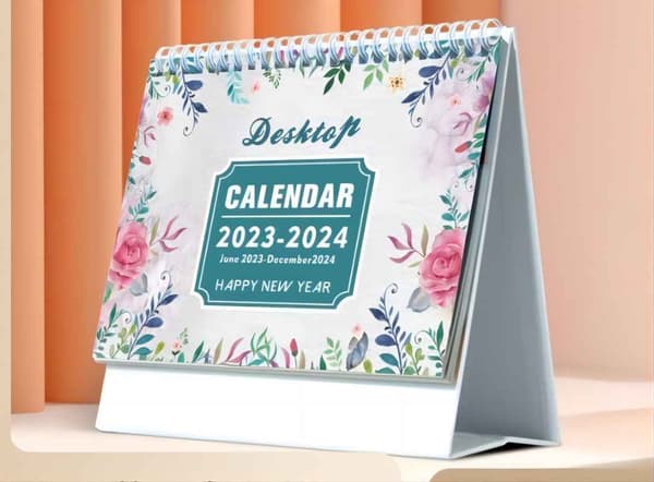 Daglig planlegger udatert permanent skrivebordsstaffeli vertikal blafrekalender - (20,5*20,5cm)