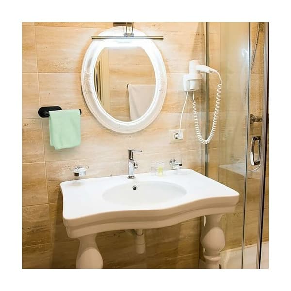 Selvklæbende toiletpapirholder i rustfrit stål, vægmonteret toiletpapirholder til badeværelse og køkken, sort