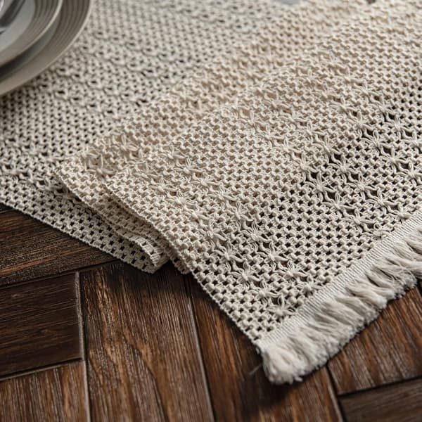 Boho Beige Macramé Bordlöpare med Fransar, Bohemisk Vävd Bomullsvirkad Spets, Rustik Heminredning (Beige, 30x180cm)