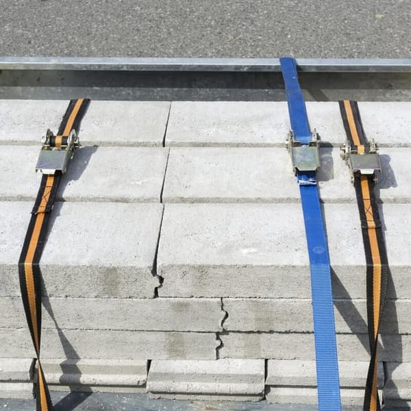 10mx25mm Stropp med skralle Lasteremmer 250kg Arbeidsbelastning 2stk