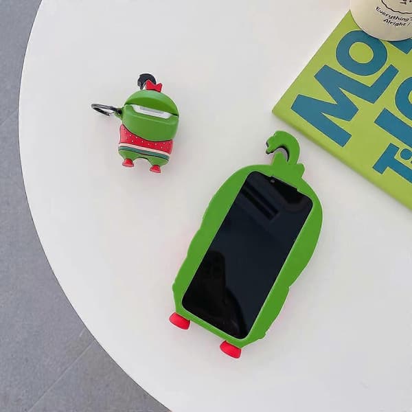 Sött 3D-silikonfodral för iPhone 15 Pro Max, Kawaii tecknat Ugly Fish-skyddsskal i mjukt gummi kompatibelt med iPhone