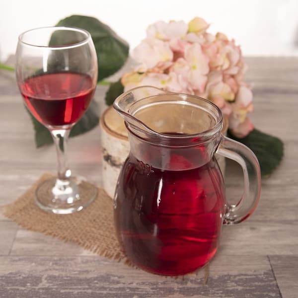 Lasikannu 500 ml nokalla ja mitta-asteikolla kaikille juomille