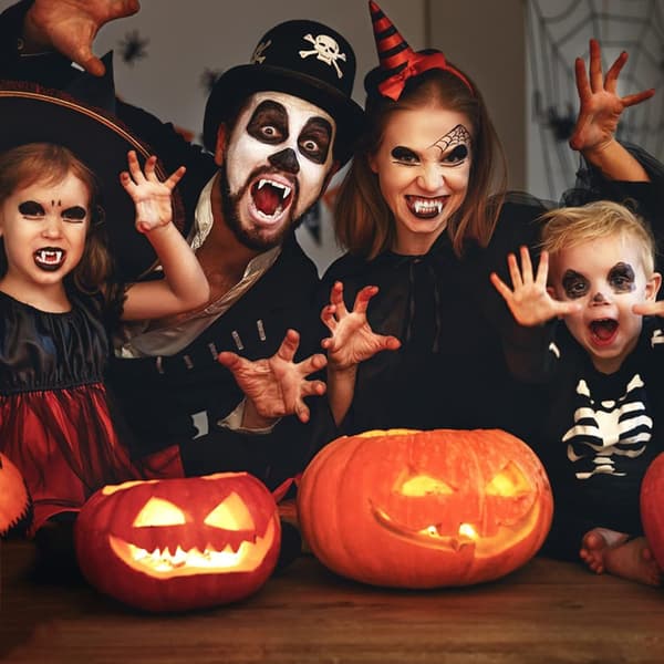 2 stk. julevampyrtænder, indtrækkelige vampyrtænder, cosplay