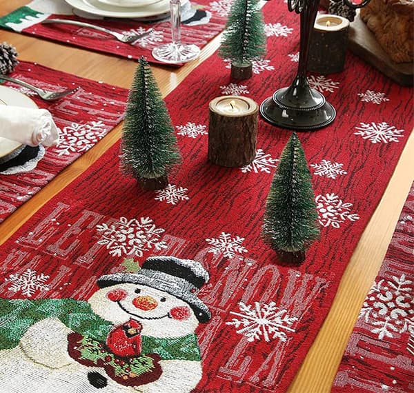 Christmas Table Runner with Tassels, Santa Snowman Elk Tree Polyester Cotton Table Runner (Snowman)