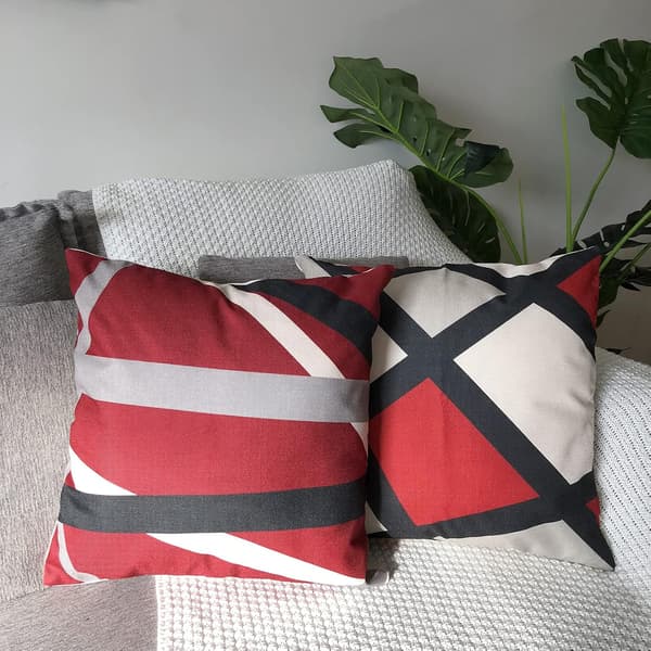 Sæt med 4 dekorative havepuder 45 x 45 cm (abstrakt rød sort)