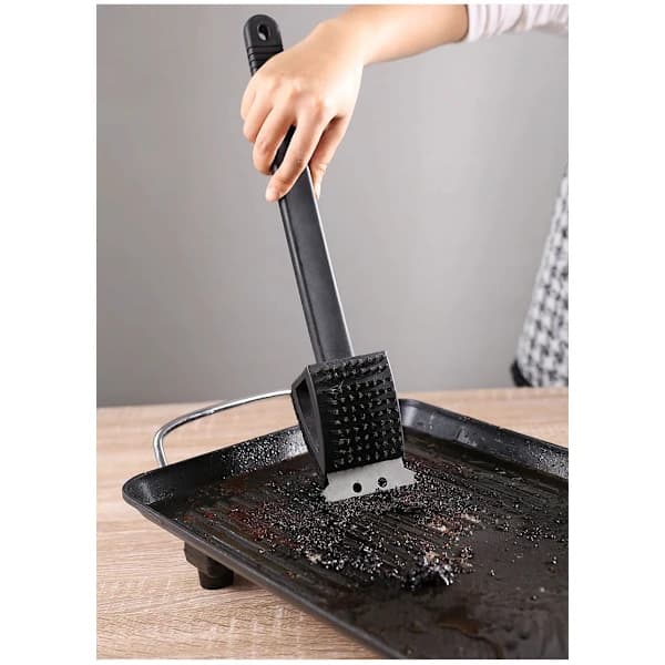 BBQ Grill Cleaning Brush 3-in-1 with Scraper, Scrubber Pad, and Brass Bristles for Grill and Griddle, 37.5 cm
