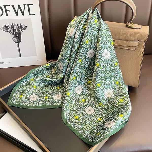 100% Mulberry Silke Dame Skjerf/Sjal, Grønt og Hvitt Blomstermønster