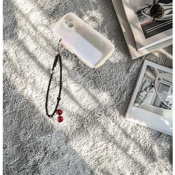 2 STK Kirsebærperle Telefon Charms 2 STK Sort Black Cherry