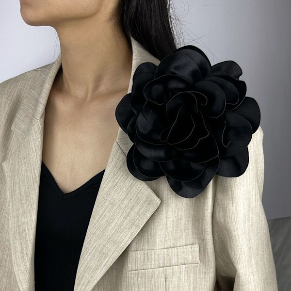 Stor Blomma Brosch Mode Fransk Badge Satin Dekorativ Nål Black