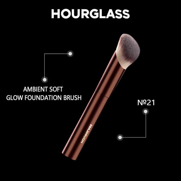Hourglass Sminkekost - No.21 Ambient Soft Glow Foundation Brush, Mykt Fiberhår, Motedesign, Enkel Ansiktskost 21