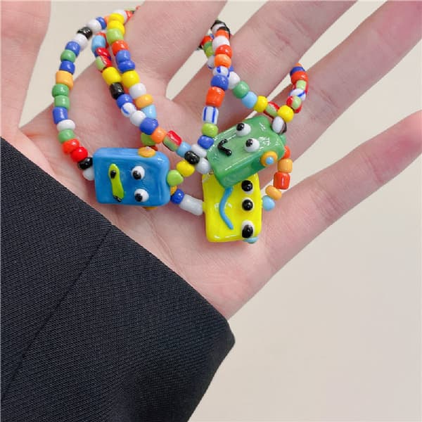 stk sommerfarvede små monsterblomsterarmbånd Indie håndlavede