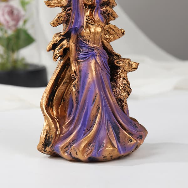 Hekate Græsk Gudinde For Magi Med Hendes Hunde Statue Figur M