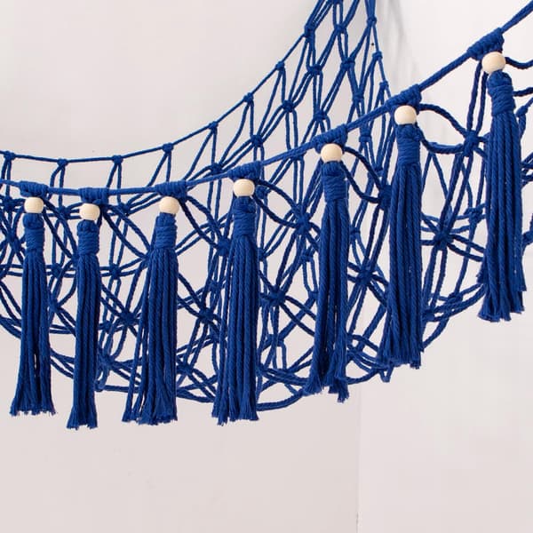 Sininen käsintehty riippuva pehmoleluhammock, suuri sininen pitsihammock, kulma
