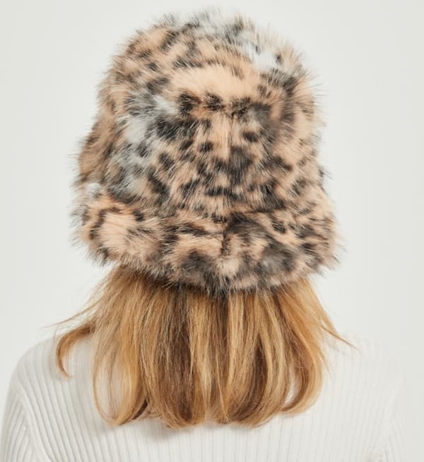 Fuzzy bøttehatt for kvinner Vintervarm pels fuzzy fiskehatt