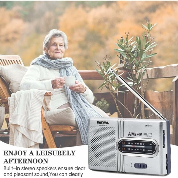 Kannettava radio pieni radio Hopea FM/AM (MW), erittäin suuri virityspainike, miniradio sisäänrakennetulla kaiuttimella, toimii paristoilla