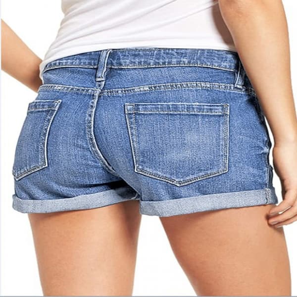 Ripped denimshorts for kvinner, elastiske shorts med vektkant --- Lyseblå (størrelse M)