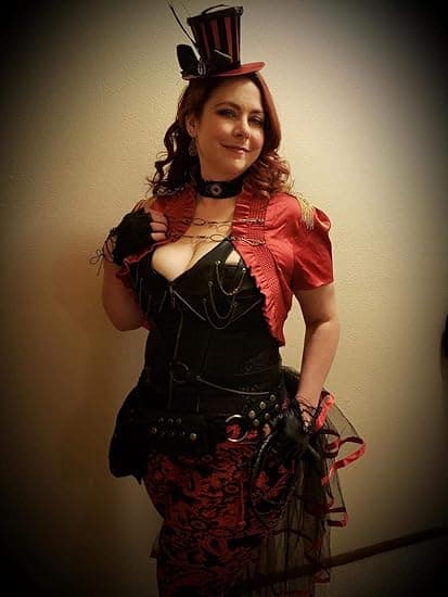 Viktoriansk Steampunk-nederdel med 6-lags bindebælte i dæk black and red