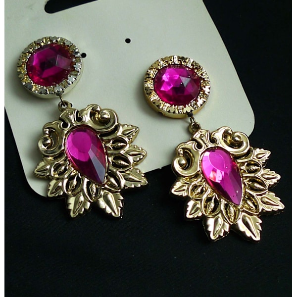 Clipsörhängen med rosa pärla