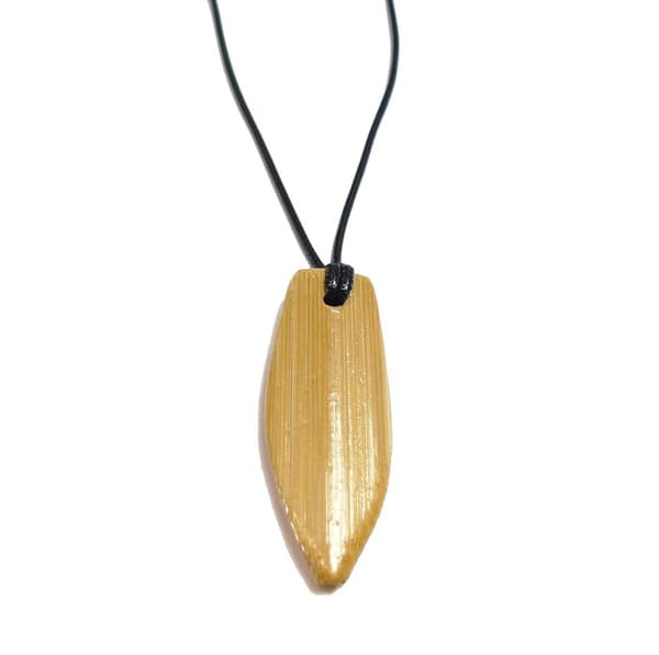 Halsband med Hänge av Bambu