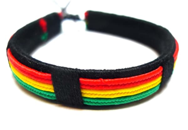 Rastaarmband