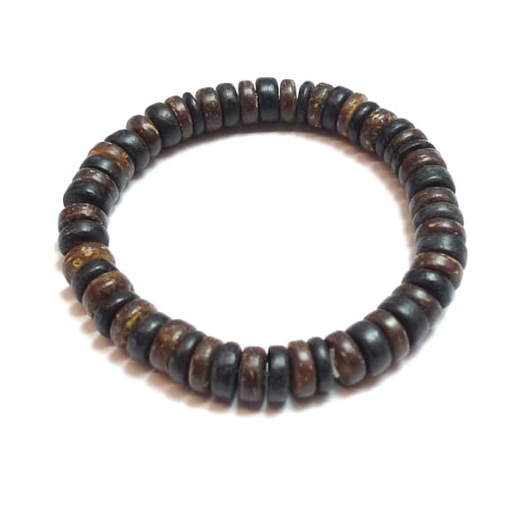 Armband av cocopärlor Elastiskt