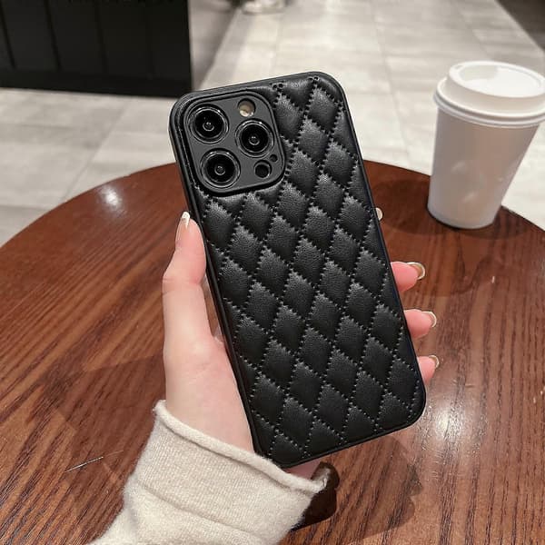 Til iPhone 11 Rhombisk Tekstur Lammeskind Telefoncover