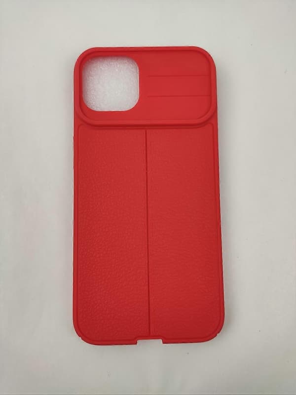 iPhone 13 silikonikuori