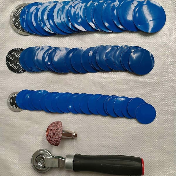 Reparasjonssett for dekkpunkteringer DIY Flat Home Plug Patch Roller Tool, for bil og lastebil