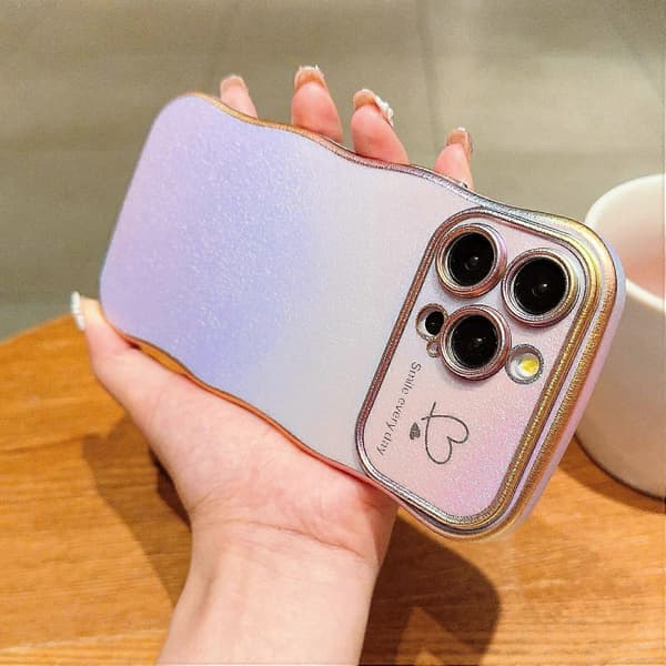Skal till iPhone 15 Pro Max, lockigt format, kärlekshjärta, TPU-telefonskal, skimrande gradient (Stil E)