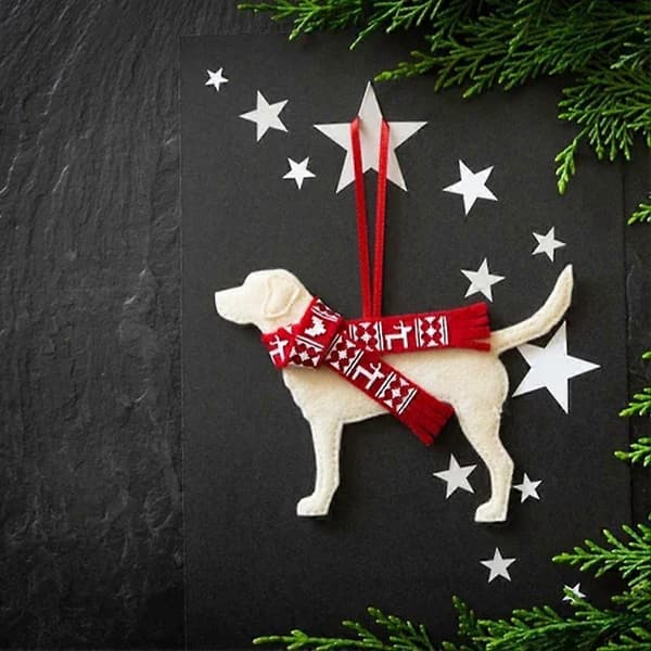 Julepynt, gaver til svart retriever, hundejulepynt, juletrepynt