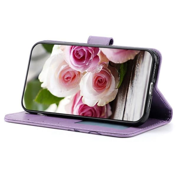 iPhone 18 Pro Max / iPhone 17 Pro Max Skal Läderfodral med Rosafärgad Fjäril Prägling Purpur
